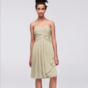 David’s Bridal Crinkle Chiffon Dress Front Cascade